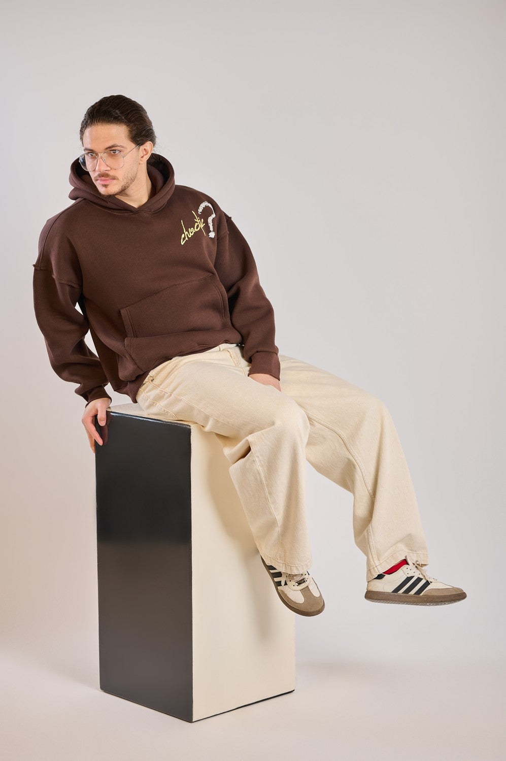 CHOATIC HOODIE-BROWN