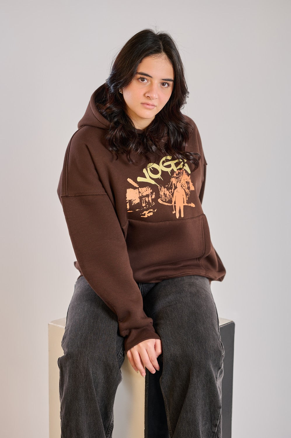 MIDNUGHT RUNNER HOODIE-BROWN