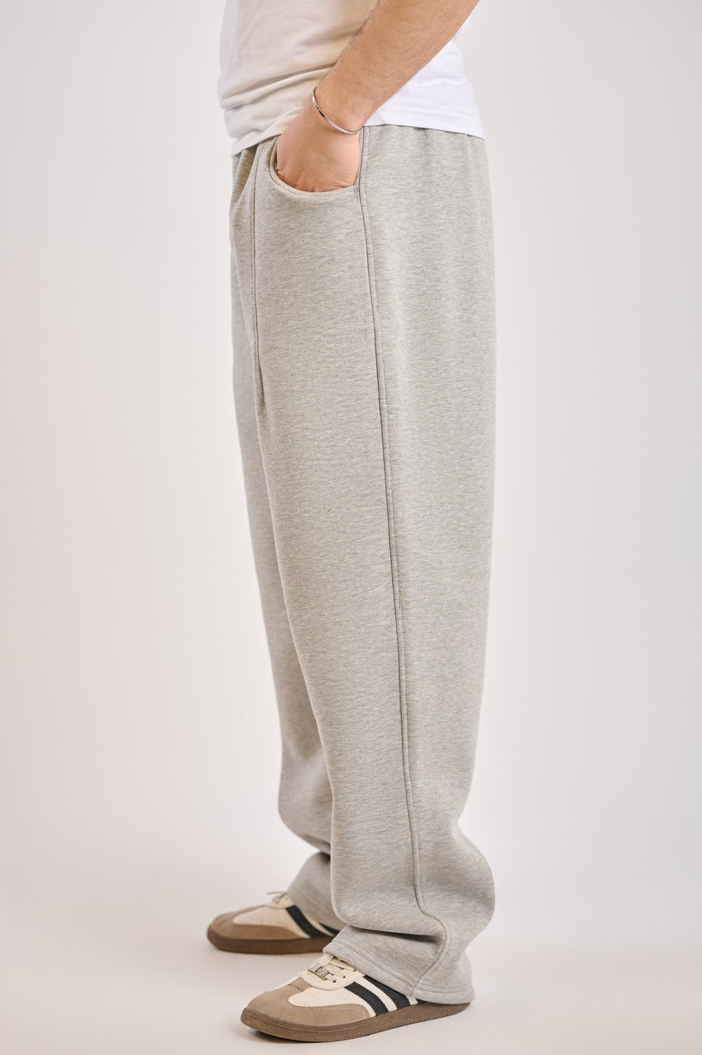 BASIC SWEATPANT-GREY