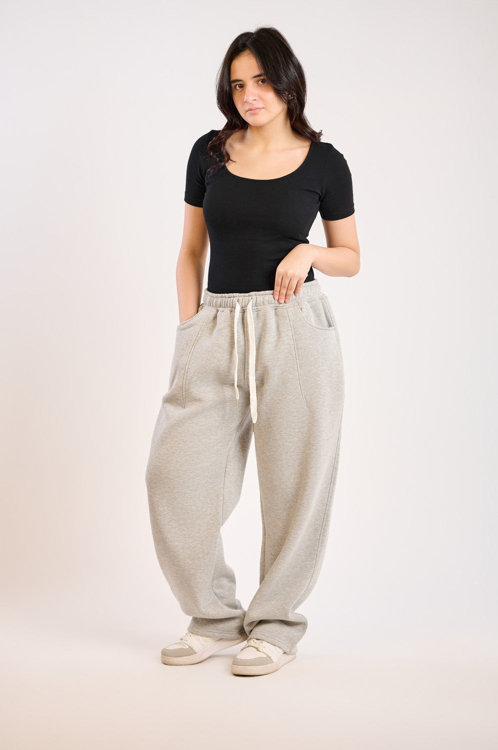 BASIC SWEATPANT-GREY