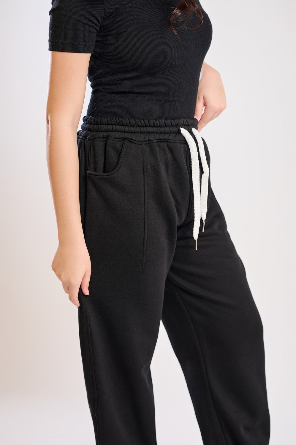 BASIC SWEATPANT-BLACK