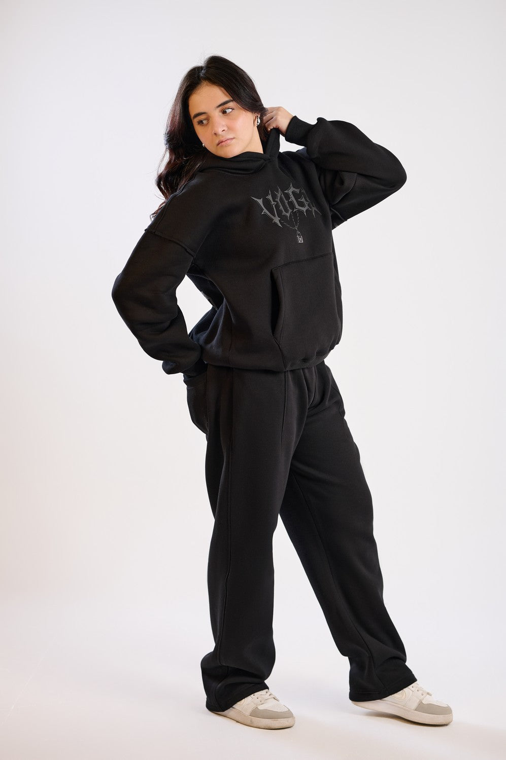 LOVED IN CHAINS SUIT-BLACK