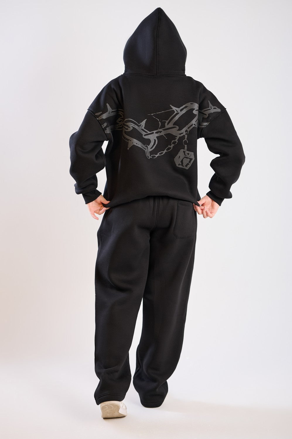 LOVED IN CHAINS SUIT-BLACK