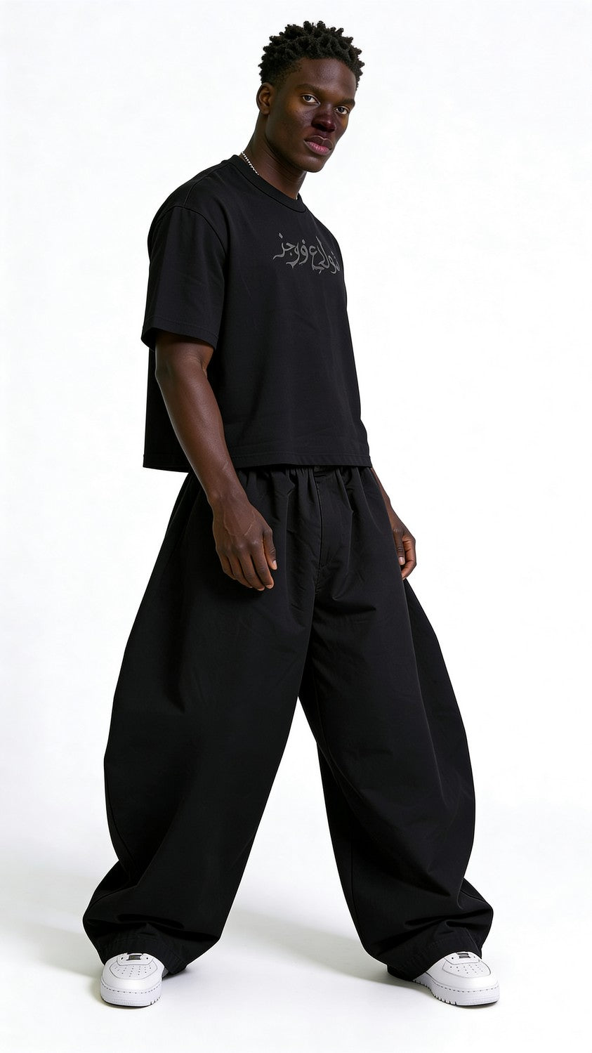 Omnipresent Boxy Tee black